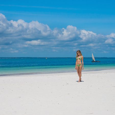 Konokono Beach Resort And Isaraya Luxury Overwater Villas Michamvi Exterior foto