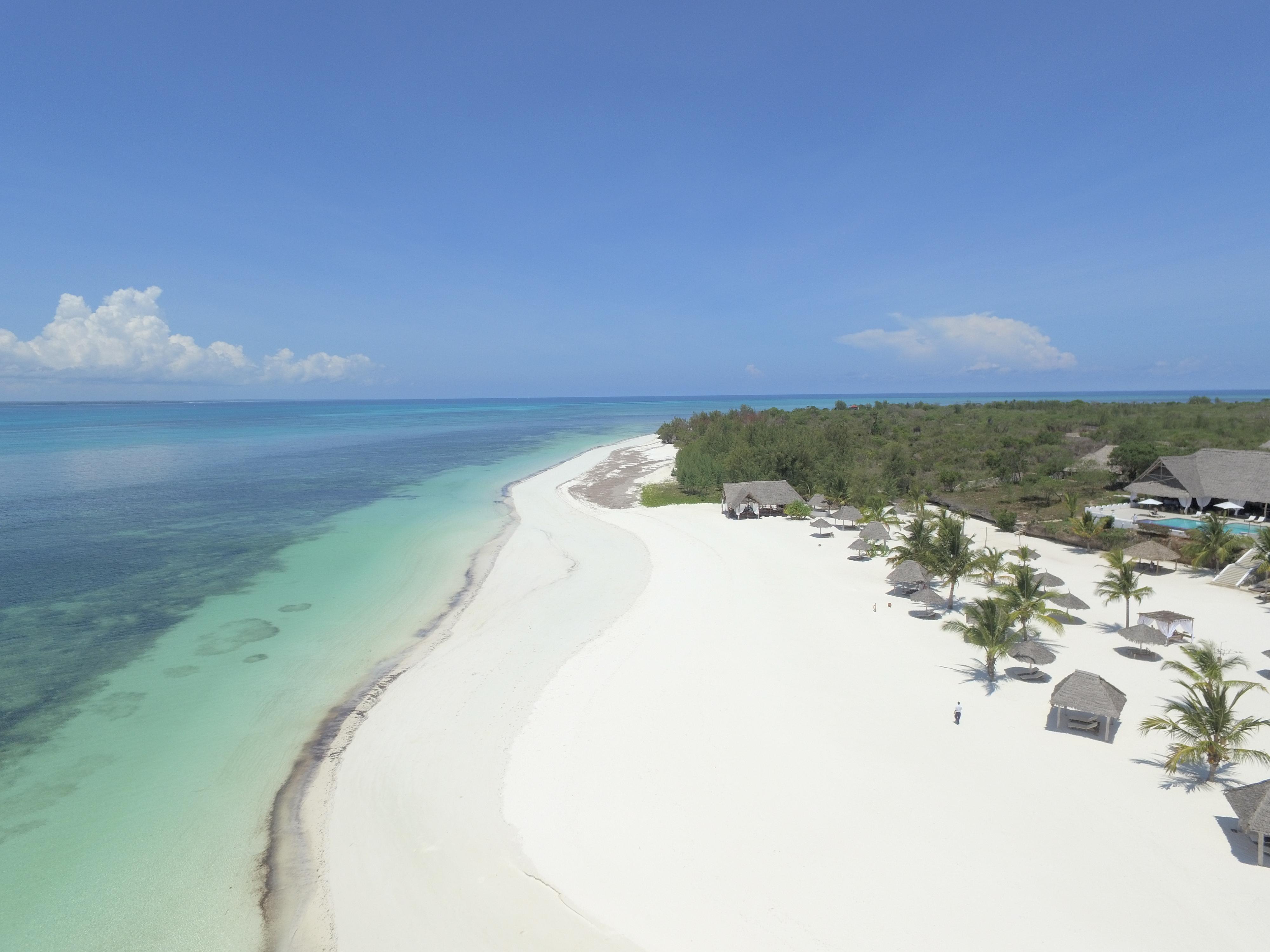 Konokono Beach Resort And Isaraya Luxury Overwater Villas Michamvi Exterior foto