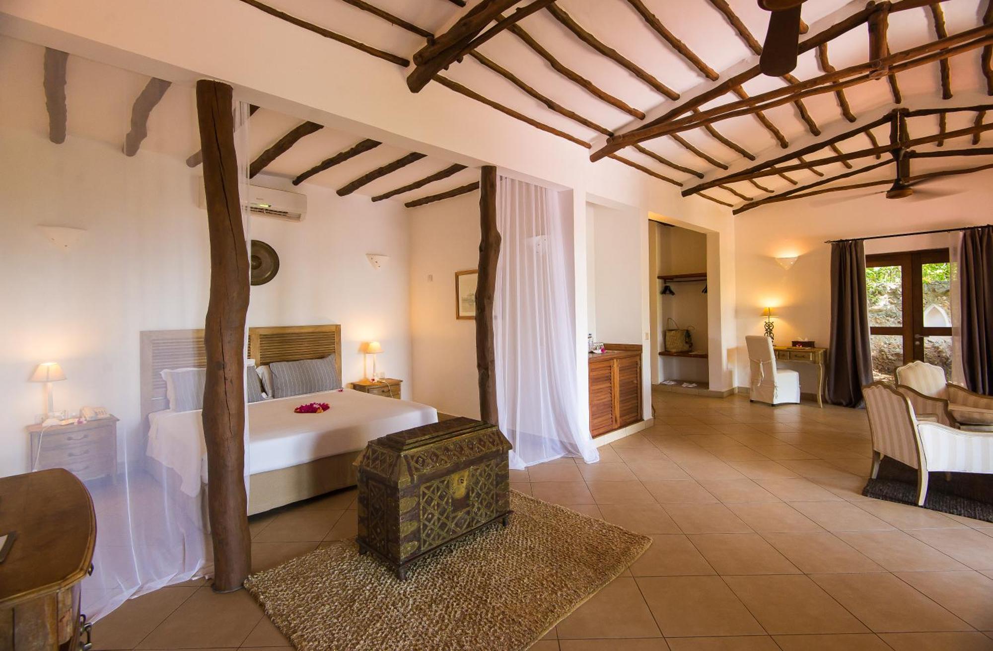 Konokono Beach Resort And Isaraya Luxury Overwater Villas Michamvi Quarto foto