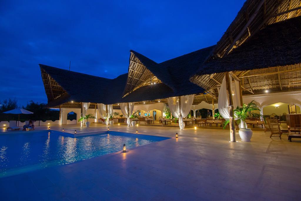 Konokono Beach Resort And Isaraya Luxury Overwater Villas Michamvi Exterior foto