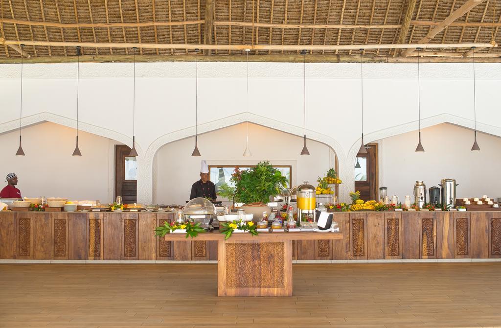 Konokono Beach Resort And Isaraya Luxury Overwater Villas Michamvi Exterior foto