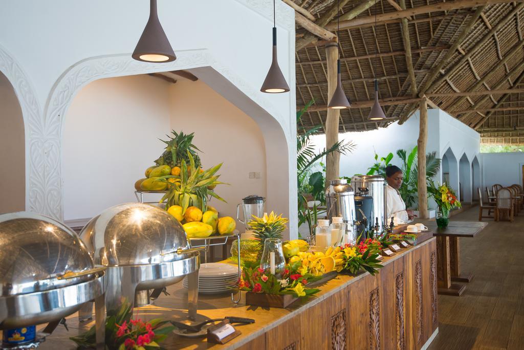 Konokono Beach Resort And Isaraya Luxury Overwater Villas Michamvi Exterior foto
