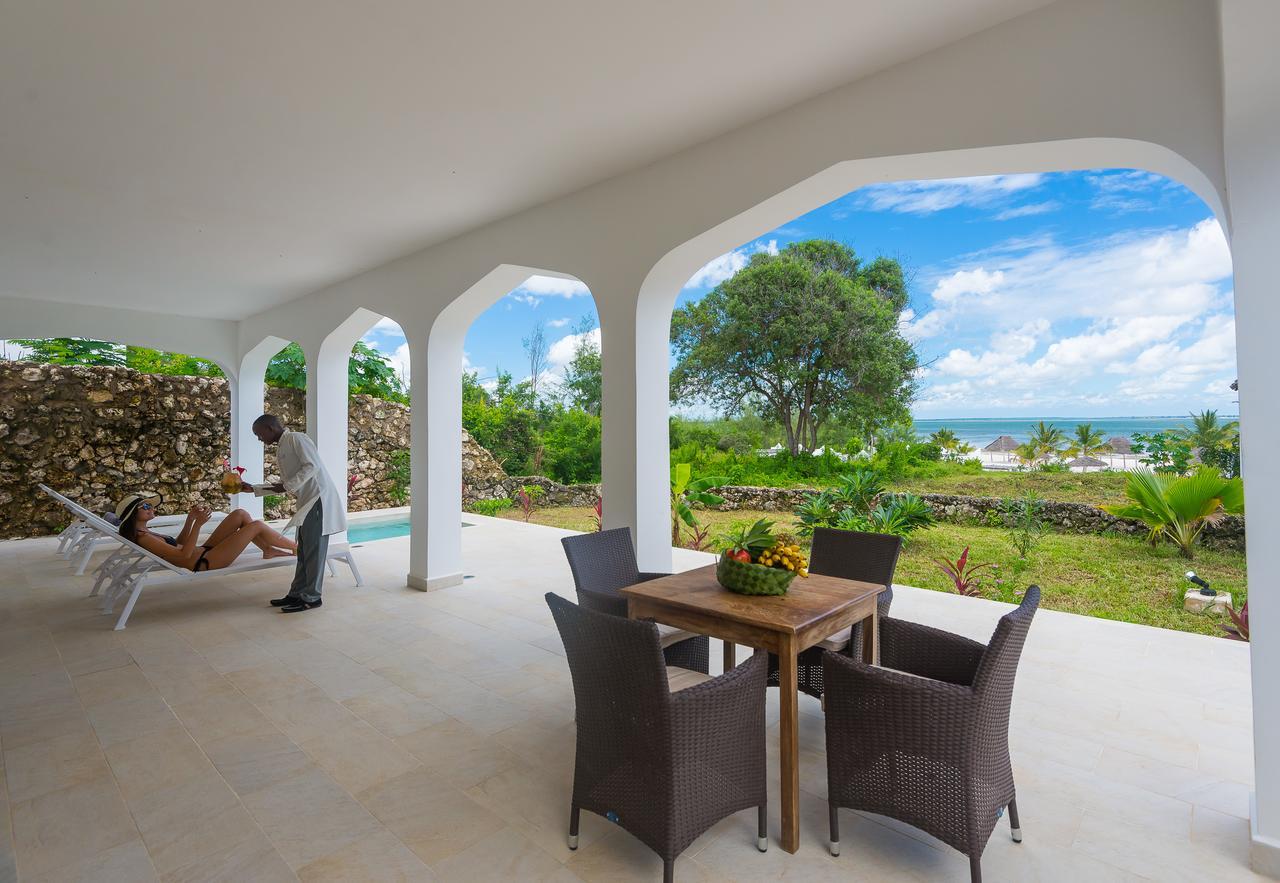 Konokono Beach Resort And Isaraya Luxury Overwater Villas Michamvi Exterior foto